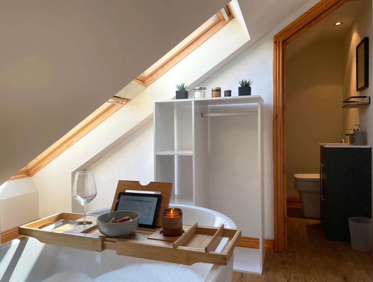 Mini-Studio By Hnfc Stays Саут Шийлдс Екстериор снимка